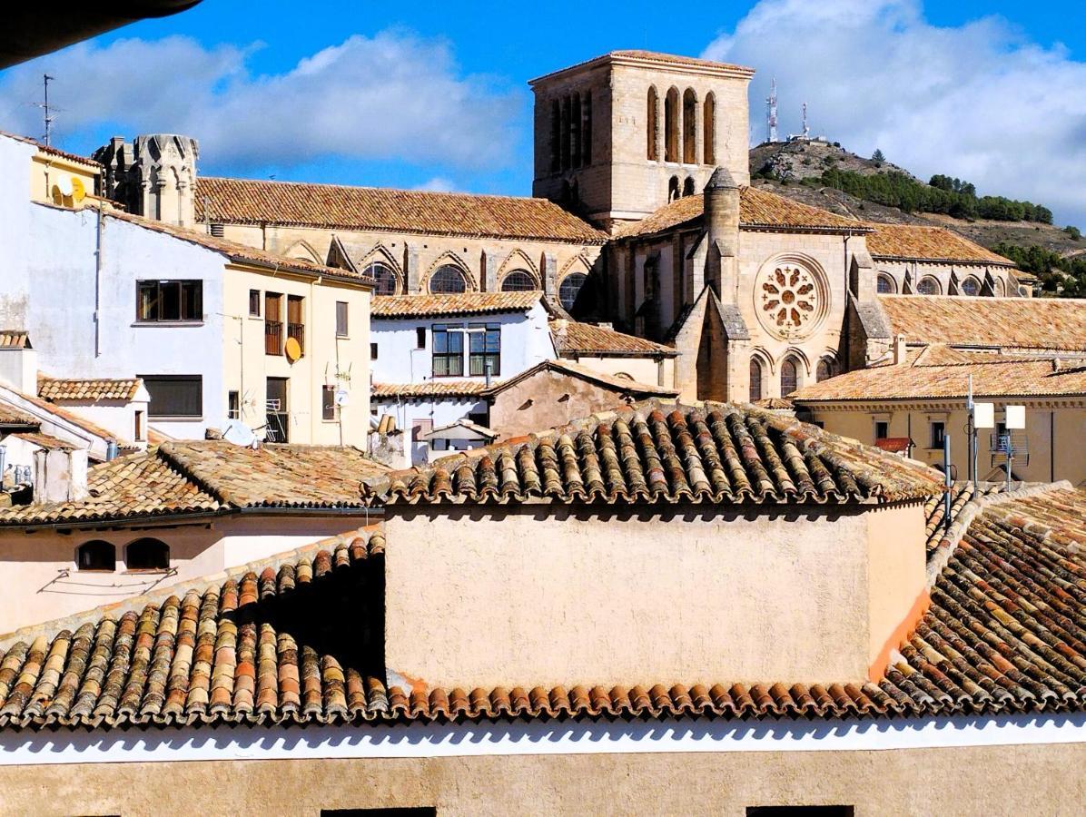 Casa Flores. Cuenca  Bagian luar foto